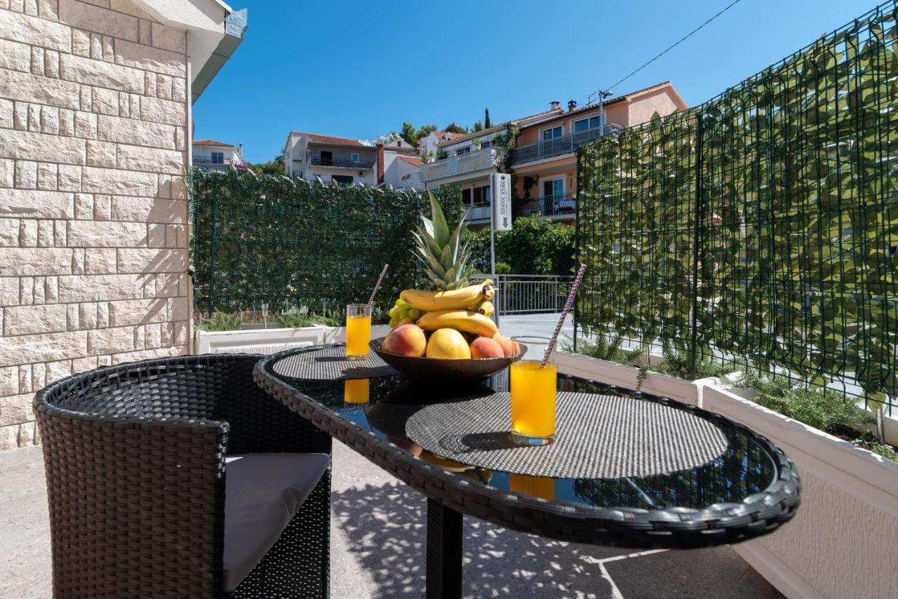 Apartment Gagula With Jacuzzi Trogir Exterior foto
