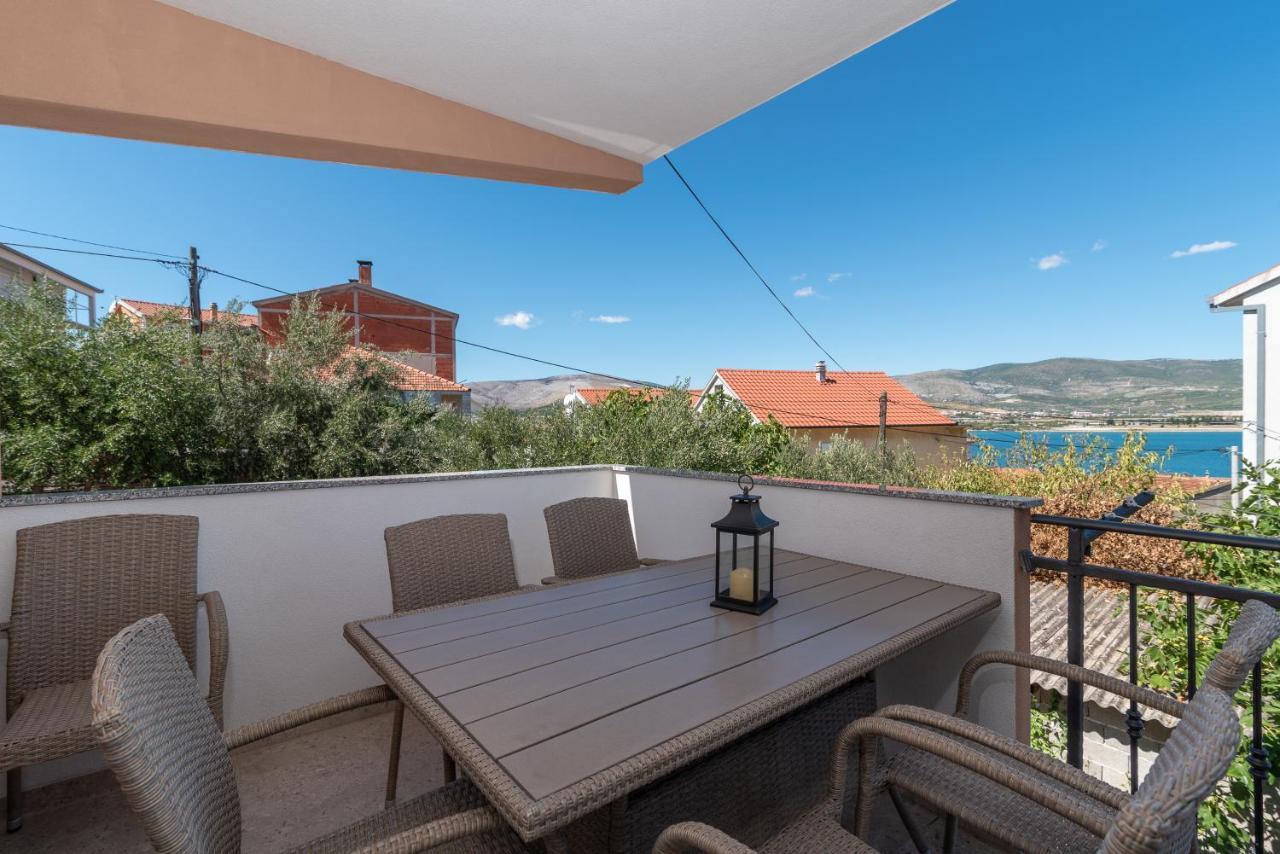 Apartment Gagula With Jacuzzi Trogir Exterior foto
